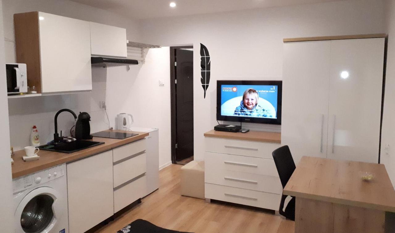 apartamenty centrum Panoramiczna mała dwójka SWAN ŁABĘDŹ PROMENADA Klimatyzacja lodowa Kielce Exterior foto